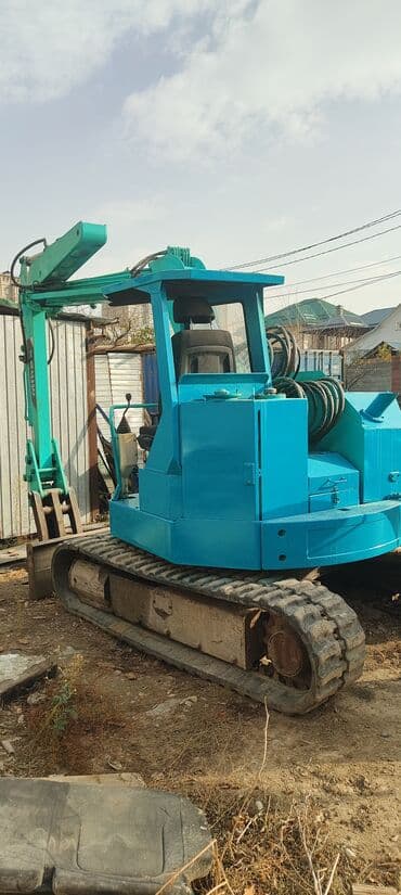 Экскаватор, Гусеничный at lalafo.kg Экскаватор, Гусеничный