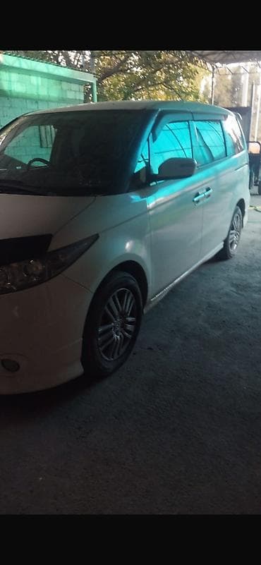 Honda Elysion: 2004 г., 3 л, Газ at lalafo.kg Honda Elysion: 2004 г., 3 л, Газ