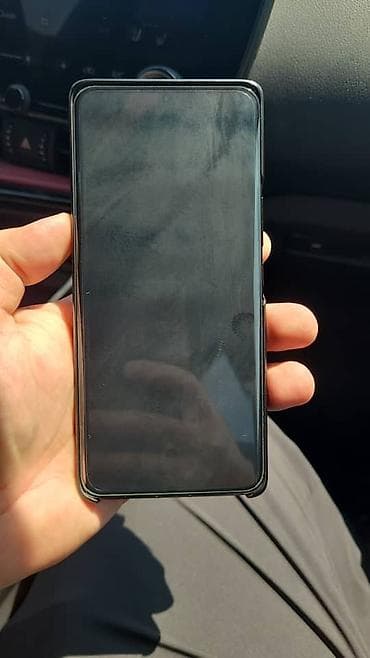 Xiaomi, 13 Ultra, Б/у, 256 ГБ, цвет - Черный, 2 SIM at lalafo.kg Xiaomi, 13 Ultra, Б/у, 256 ГБ, цвет - Черный, 2 SIM