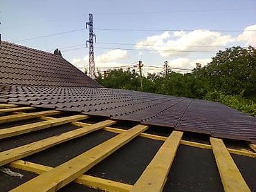 Профессиональный монтаж кровли из металлочерепицы и сопутствующие at lalafo.kg Профессиональный монтаж кровли из металлочерепицы и сопутствующие