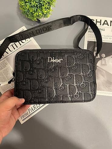 Классическая сумка, Dior, Материал: Натуральная кожа, Застежка на молнии, Унисекс, Новый at lalafo.kg Классическая сумка, Dior, Материал: Натуральная кожа, Застежка на молнии, Унисекс, Новый