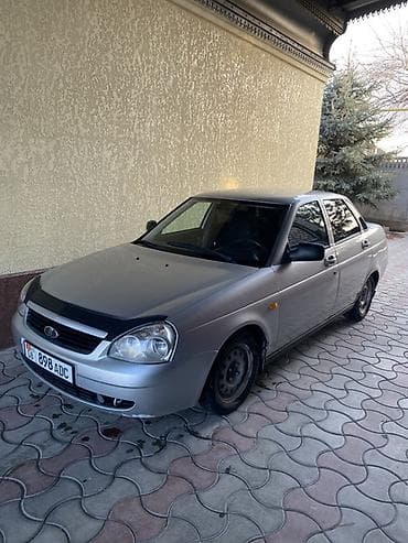 ВАЗ (ЛАДА) Priora: 2009 г., 1.6 л, Механика, Бензин, Седан at lalafo.kg ВАЗ (ЛАДА) Priora: 2009 г., 1.6 л, Механика, Бензин, Седан