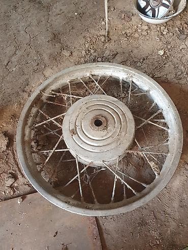 Продаю колесо диск от мотоцикла Иж R 18 размер ровное в хорошем at lalafo.kg Продаю колесо диск от мотоцикла Иж R 18 размер ровное в хорошем