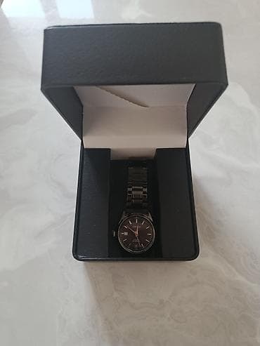 Наручные часы CITIZEN в подарочной коробке. - Корпус и браслет из at lalafo.kg Наручные часы CITIZEN в подарочной коробке. - Корпус и браслет из