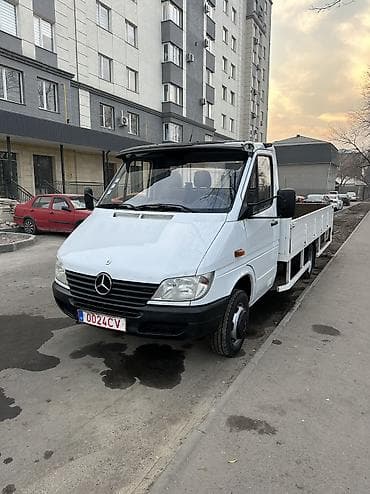 TagAZ: Mercedes-Benz Спринтер: 2001 г., 2.7 л, Автомат, Дизель, Бус at lalafo.kg — 4 TagAZ: Mercedes-Benz Спринтер: 2001 г., 2.7 л, Автомат, Дизель, Бус — 4
