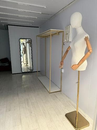Аренда торговых контейнеров, 20 тонн, Дордой рынок, Риэлтор at lalafo.kg Аренда торговых контейнеров, 20 тонн, Дордой рынок, Риэлтор