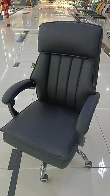 Кресло для руководителя 1. Внешний вид: Экокожа выглядит очень at lalafo.kg Кресло для руководителя 1. Внешний вид: Экокожа выглядит очень