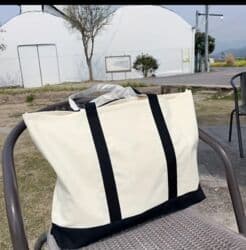 Сумка для отдыха или для вещей отлично подойдёт для мам на пляж at lalafo.kg Сумка для отдыха или для вещей отлично подойдёт для мам на пляж