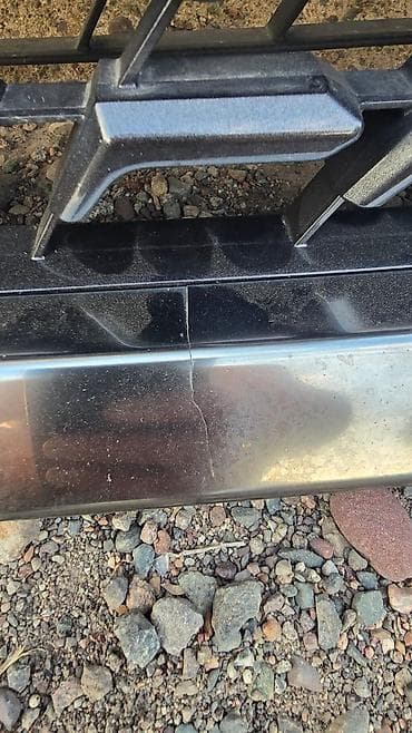 Жабо: Решетка радиатора Lexus 2018 г., Б/у at lalafo.kg — 4 Жабо: Решетка радиатора Lexus 2018 г., Б/у — 4