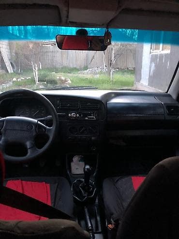 Volkswagen Golf: 1993 г. at lalafo.kg Volkswagen Golf: 1993 г.