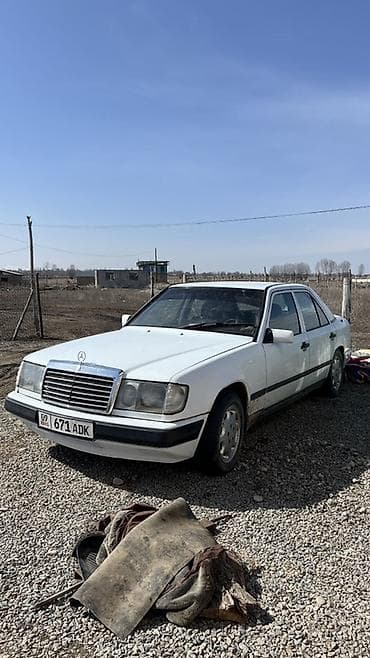 Mercedes-Benz W124: 1987 г., 2.3 л, Бензин, Седан at lalafo.kg Mercedes-Benz W124: 1987 г., 2.3 л, Бензин, Седан