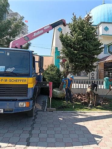 Услуги манипулятора (борта + кран UNIC) - Бортовой грузовик Mercedes at lalafo.kg Услуги манипулятора (борта + кран UNIC) - Бортовой грузовик Mercedes