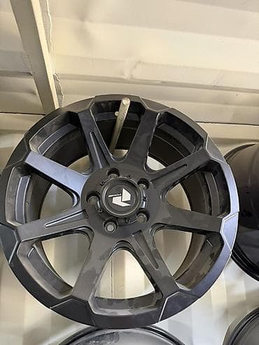 Литые Диски R 18 OZ Racing, Комплект, отверстий - 5, Новый at lalafo.kg Литые Диски R 18 OZ Racing, Комплект, отверстий - 5, Новый