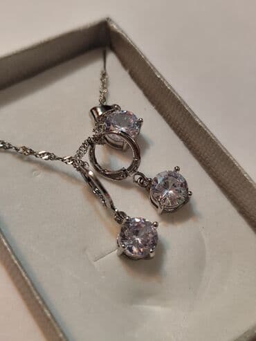 Набор из серебра 925 пр. остался последний набор в синем цвете. Цена at lalafo.kg Набор из серебра 925 пр. остался последний набор в синем цвете. Цена