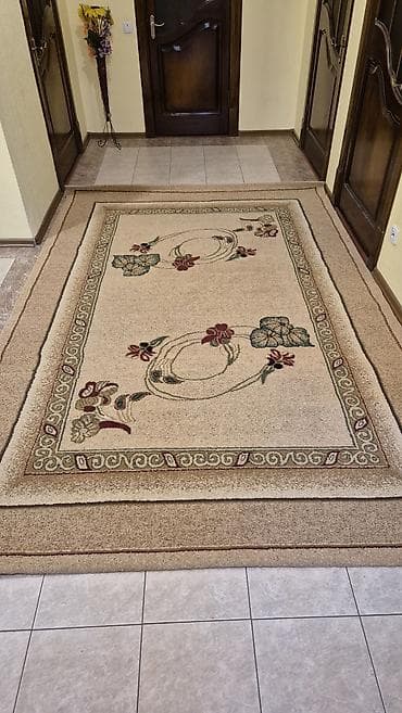 Ковер Б/у, 300 * 200, Синтетика, Турция at lalafo.kg Ковер Б/у, 300 * 200, Синтетика, Турция