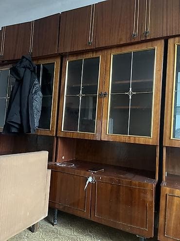 Дубал шкаф, Дубал шкаф түрү: Модулдуу, Үй, конок бөлмөсү үчүн, Өзгөчөлүктөрү: Тамак-аш идишин сактоо үчүн lalafo.kg да — 1 Дубал шкаф, Дубал шкаф түрү: Модулдуу, Үй, конок бөлмөсү үчүн, Өзгөчөлүктөрү: Тамак-аш идишин сактоо үчүн — 1