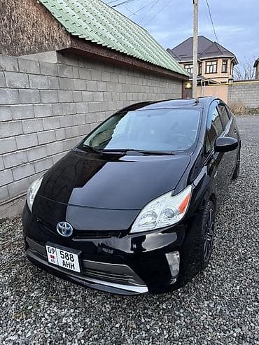Oldsmobile: Toyota Prius: 2015 г., Гибрид, Хэтчбэк at lalafo.kg — 1 Oldsmobile: Toyota Prius: 2015 г., Гибрид, Хэтчбэк — 1