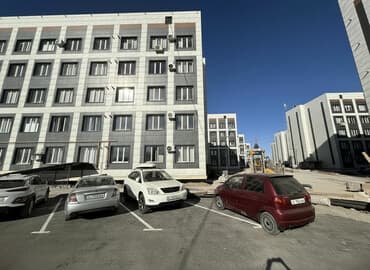 1 комната, 42 м², Элитка, 1 этаж, Евроремонт at lalafo.kg 1 комната, 42 м², Элитка, 1 этаж, Евроремонт