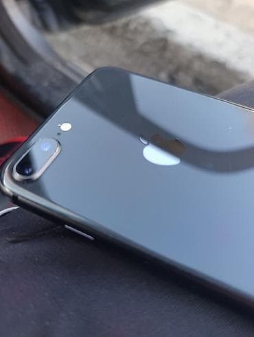 IPhone 8 Plus, Б/у, 64 ГБ, Jet Black, Чехол, 73 % at lalafo.kg IPhone 8 Plus, Б/у, 64 ГБ, Jet Black, Чехол, 73 %