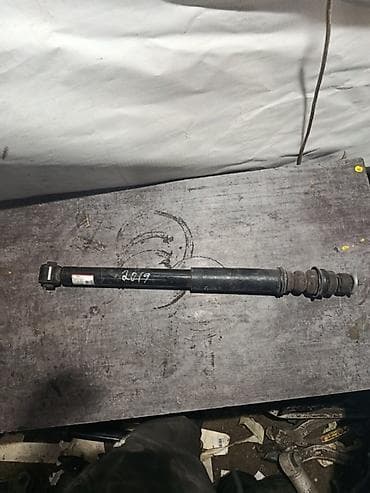 Задний амортизатор Kia 2017 г., Оригинал at lalafo.kg Задний амортизатор Kia 2017 г., Оригинал