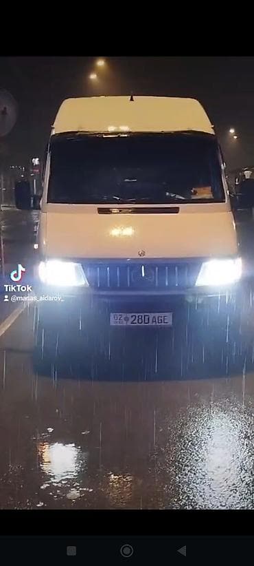 Грузовик, Mercedes-Benz, Стандарт, 4 т, Б/у at lalafo.kg Грузовик, Mercedes-Benz, Стандарт, 4 т, Б/у