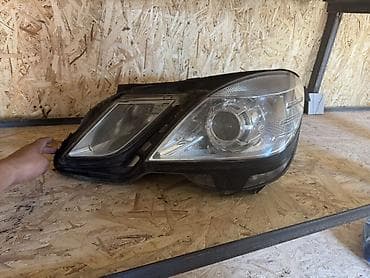 Фара передняя правая Mercedes-Benz E-Class W212 2010 год at lalafo.kg Фара передняя правая Mercedes-Benz E-Class W212 2010 год