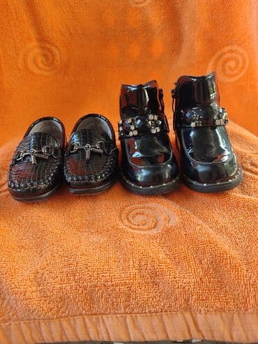 Деми 22-23размер
на 2-3 годика at lalafo.kg Деми 22-23размер
на 2-3 годика