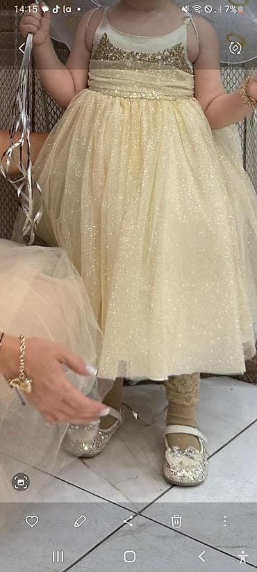 Детское платье, цвет - Золотой at lalafo.kg Детское платье, цвет - Золотой