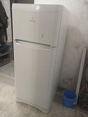 Холодильник Indesit, Двухкамерный, 58 * 150 * 58 at lalafo.kg Холодильник Indesit, Двухкамерный, 58 * 150 * 58