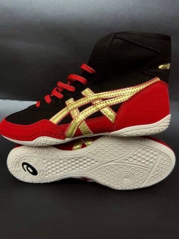 Борцовки Asics матевого типа - Высокий крой для фиксации голеностопа at lalafo.kg Борцовки Asics матевого типа - Высокий крой для фиксации голеностопа