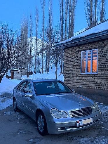 Mercedes-Benz C-Class: 2003 г., 1.8 л, Типтроник, Бензин, Седан at lalafo.kg Mercedes-Benz C-Class: 2003 г., 1.8 л, Типтроник, Бензин, Седан
