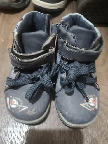 Детские ботинки, состоянии б/у at lalafo.kg Детские ботинки, состоянии б/у
