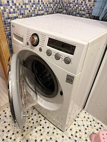 Стиральная машина LG с фронтальной загрузкой, серия Inverter Direct at lalafo.kg Стиральная машина LG с фронтальной загрузкой, серия Inverter Direct