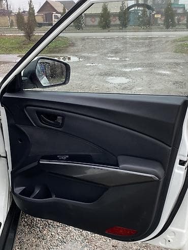 Haima: Ssangyong Tivoli: 2020 г., 1.5 л, Автомат, Бензин, Кроссовер lalafo.kg да — 8 Haima: Ssangyong Tivoli: 2020 г., 1.5 л, Автомат, Бензин, Кроссовер — 8