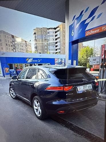 Jaguar F-Pace: 2018 г., 2.5 л, Автомат, Бензин, Кроссовер at lalafo.kg Jaguar F-Pace: 2018 г., 2.5 л, Автомат, Бензин, Кроссовер