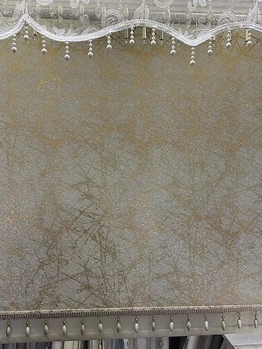 Рулонная штора с декоративным кантом и подвесками. - Тип: рулонная lalafo.kg да Рулонная штора с декоративным кантом и подвесками. - Тип: рулонная