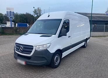 Легкий грузовик, Mercedes-Benz, Стандарт, 3 т, Б/у at lalafo.kg Легкий грузовик, Mercedes-Benz, Стандарт, 3 т, Б/у