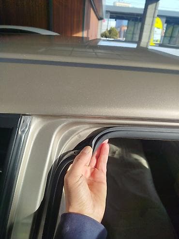 Уплотнитель двери Передняя правая Honda, Б/у, Оригинал at lalafo.kg Уплотнитель двери Передняя правая Honda, Б/у, Оригинал