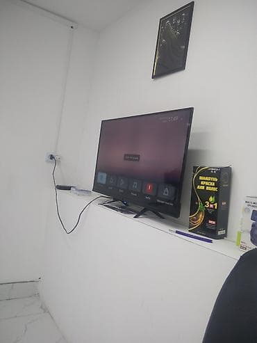 Смарт‑телевизор с плоским экраном, диагональ примерно 40–43". Тонкие at lalafo.kg Смарт‑телевизор с плоским экраном, диагональ примерно 40–43". Тонкие