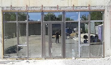 Представляем современную стеклянную дверь и оконную систему, идеально at lalafo.kg Представляем современную стеклянную дверь и оконную систему, идеально