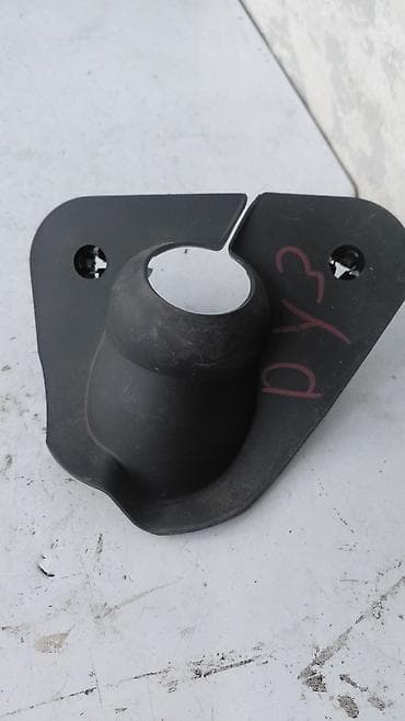 Пластиковая защита рулевого вала (кожух/пыльник) для Mazda Demio at lalafo.kg Пластиковая защита рулевого вала (кожух/пыльник) для Mazda Demio