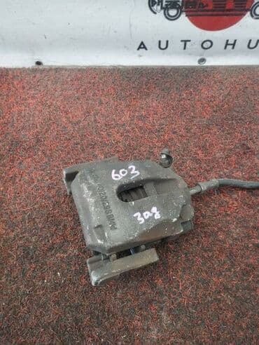 Суппорт BMW 5-SERIES E39 2 2002 задн. (б/у) at lalafo.kg Суппорт BMW 5-SERIES E39 2 2002 задн. (б/у)