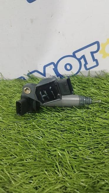 Катушка зажигания Toyota Б/у, Оригинал at lalafo.kg Катушка зажигания Toyota Б/у, Оригинал
