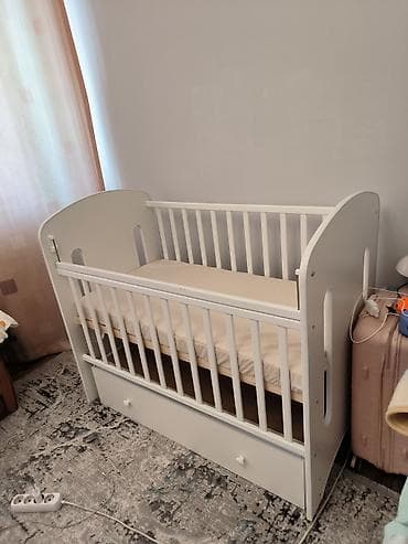 Бала үчүн комод: Детская кроватка качалка с маятниковым механизмом. есть Есть дефект lalafo.kg да — 2 Бала үчүн комод: Детская кроватка качалка с маятниковым механизмом. есть Есть дефект — 2