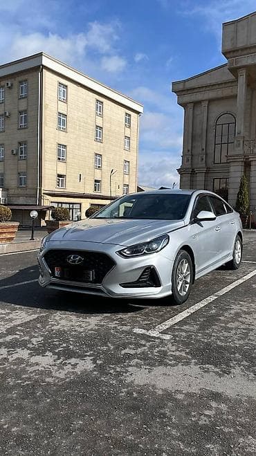 Hyundai Sonata: 2020 г., 2 л, Автомат, Газ, Седан at lalafo.kg Hyundai Sonata: 2020 г., 2 л, Автомат, Газ, Седан