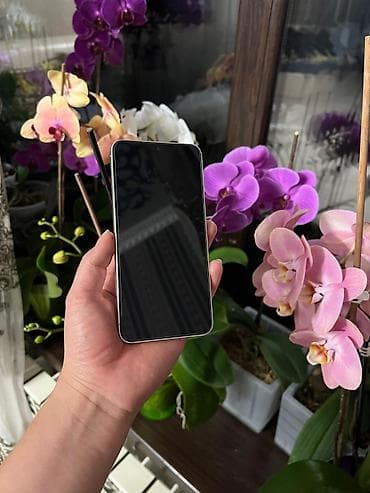 Samsung Galaxy S23, Б/у, 256 ГБ, цвет - Белый, 2 SIM at lalafo.kg Samsung Galaxy S23, Б/у, 256 ГБ, цвет - Белый, 2 SIM