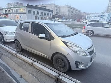 Chevrolet Spark: 2011 г., 1 л, Автомат, Бензин, Хэтчбэк at lalafo.kg Chevrolet Spark: 2011 г., 1 л, Автомат, Бензин, Хэтчбэк