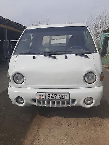 Легкий грузовик, Hyundai, Стандарт, 1,5 т, Б/у at lalafo.kg Легкий грузовик, Hyundai, Стандарт, 1,5 т, Б/у