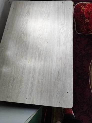 Кухонный стол, Прямоугольный, Нераскладной at lalafo.kg Кухонный стол, Прямоугольный, Нераскладной