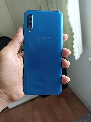 Samsung Galaxy A50, Б/у, 64 ГБ, цвет - Голубой, 1 SIM at lalafo.kg Samsung Galaxy A50, Б/у, 64 ГБ, цвет - Голубой, 1 SIM